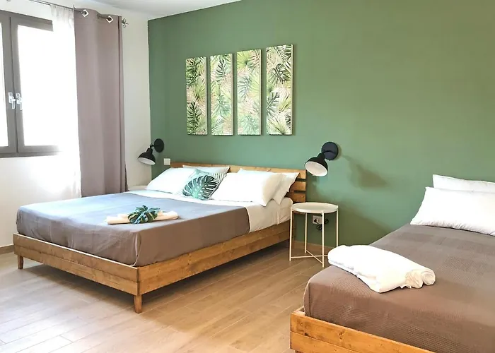 Gramsci מלון דירות *