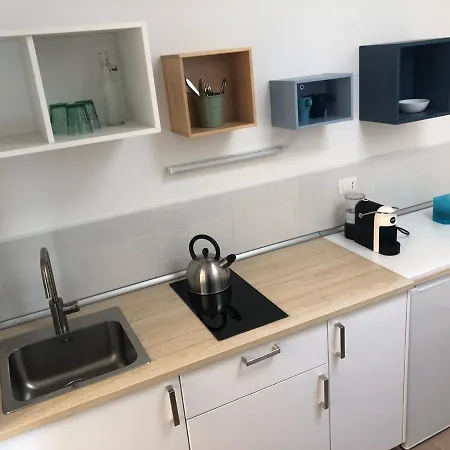 Gramsci Apartmanhotel *